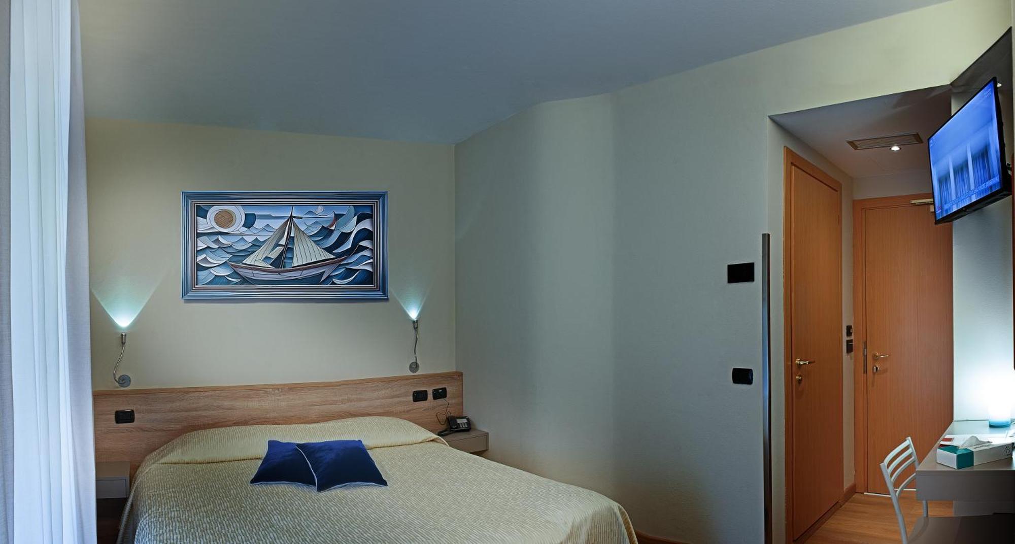 Hotel Savoia Lignano Sabbiadoro Kültér fotó