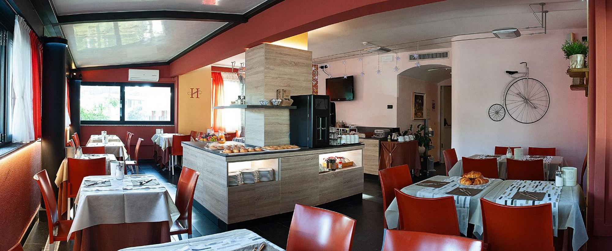 Hotel Savoia Lignano Sabbiadoro Kültér fotó