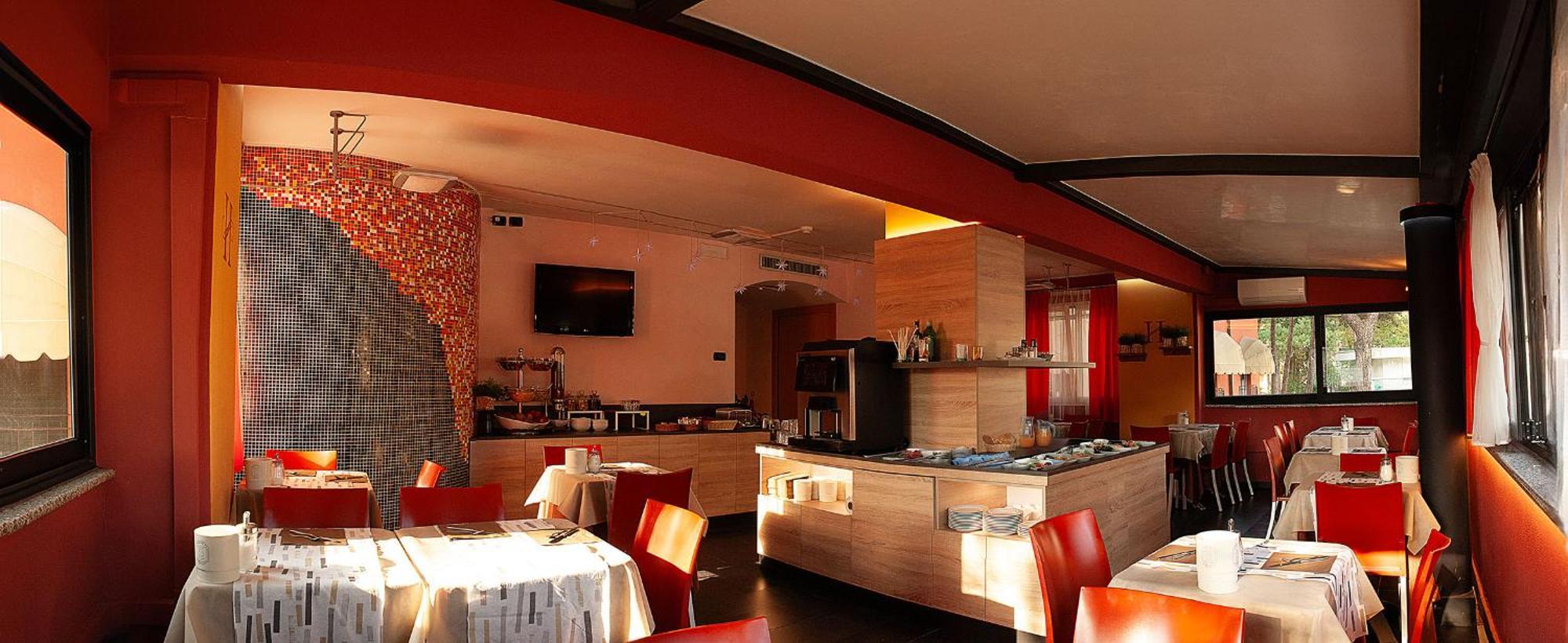 Hotel Savoia Lignano Sabbiadoro Kültér fotó